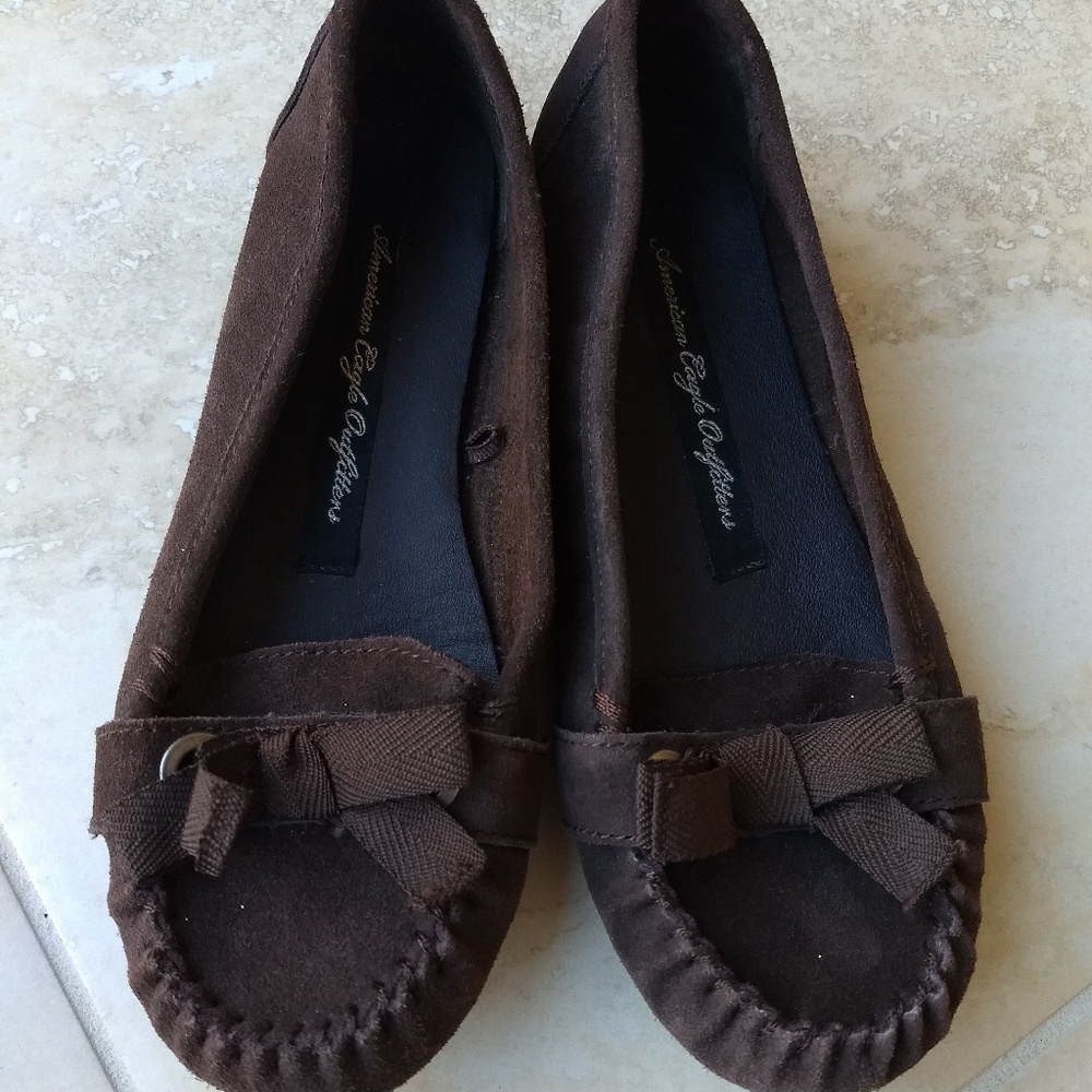 American Eagle Brown Suede Flats